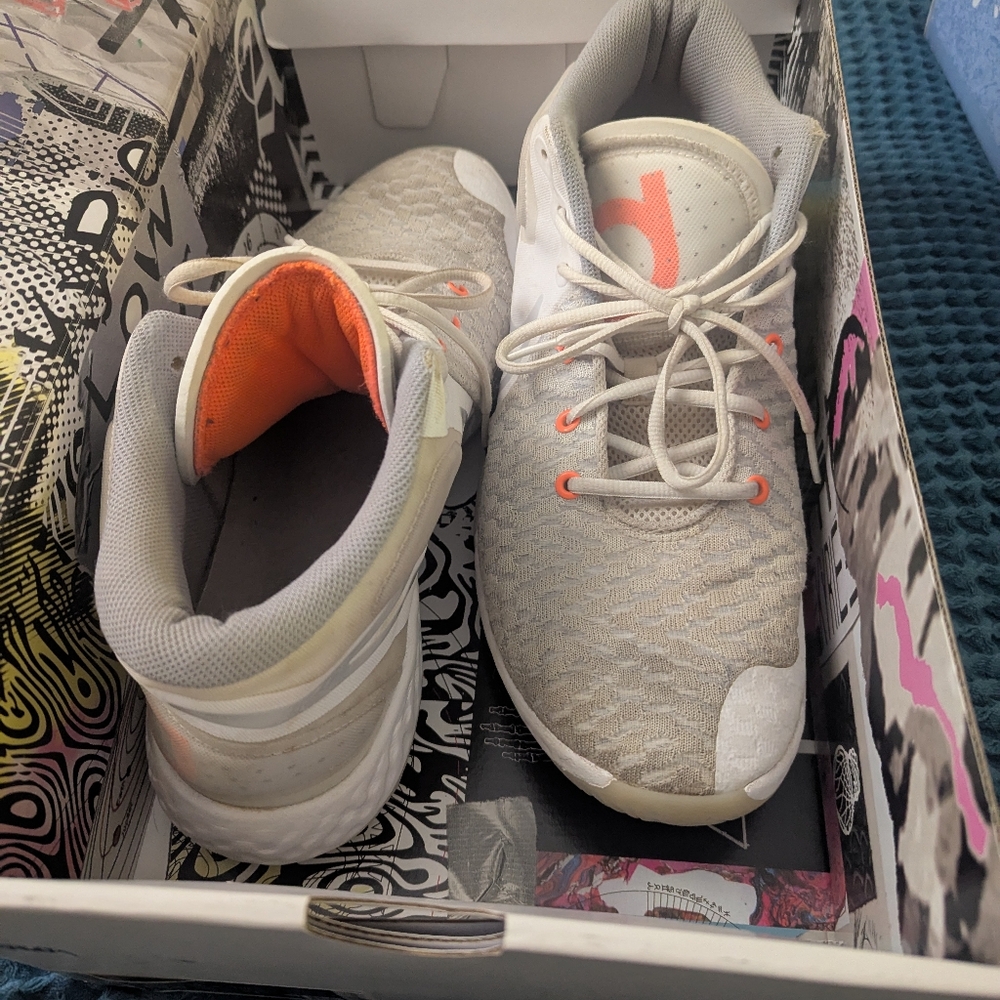 Nike Basketball Shoes